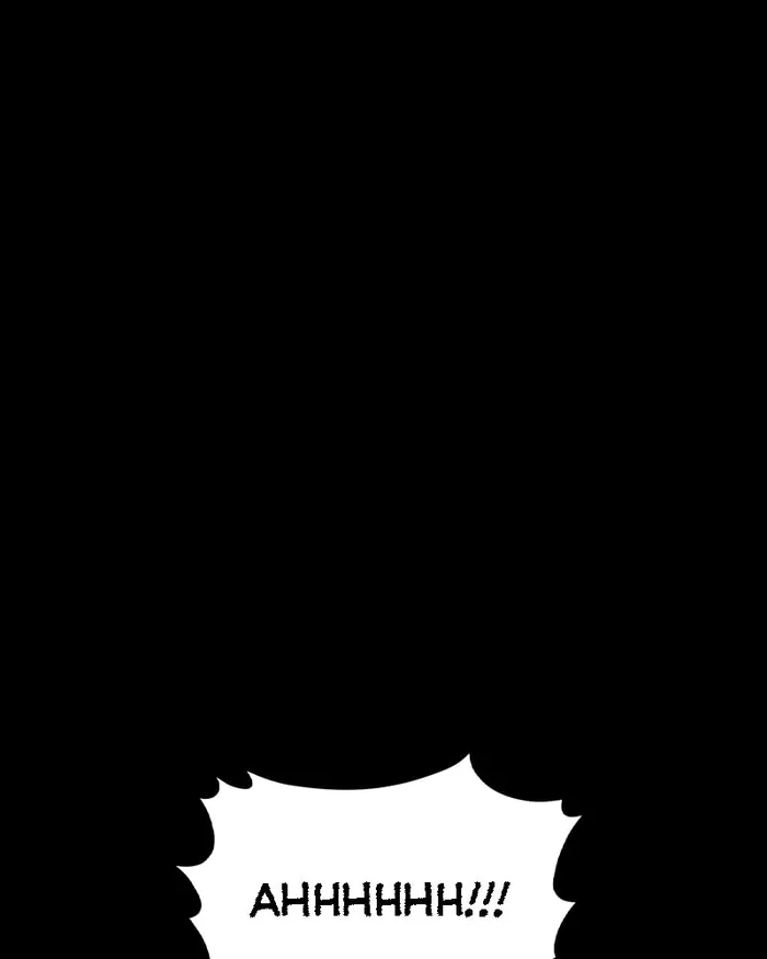 The main character hides his strength chapter 20 page 132