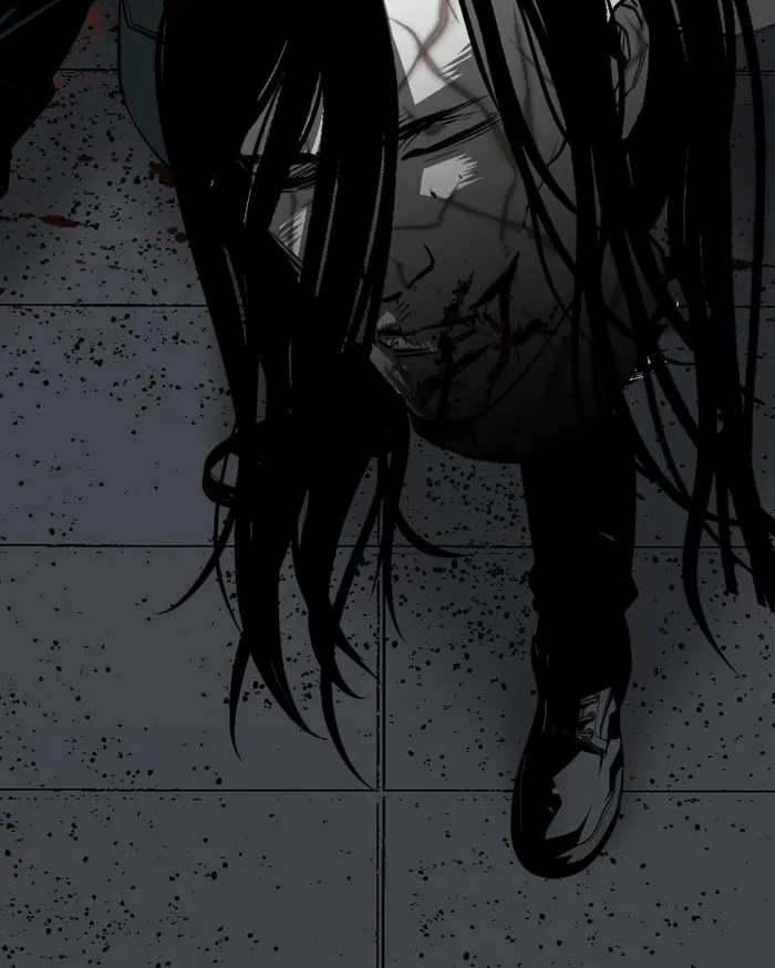 The main character hides his strength chapter 22 page 110
