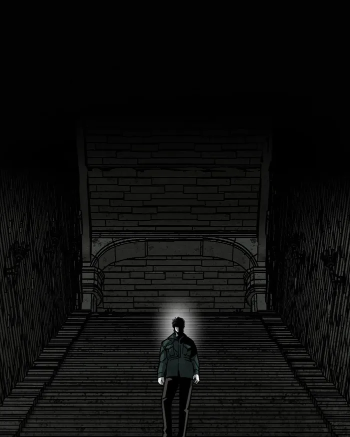 The main character hides his strength chapter 27 page 126