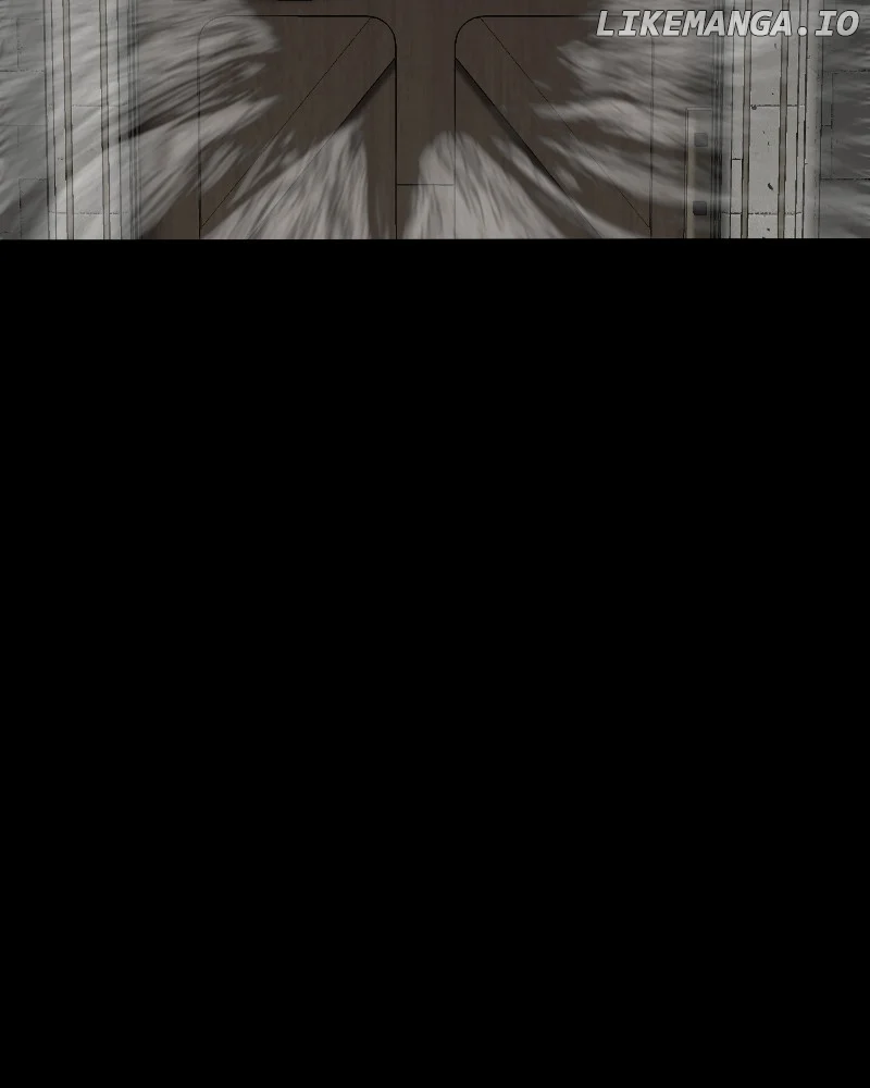 The main character hides his strength chapter 34 page 122