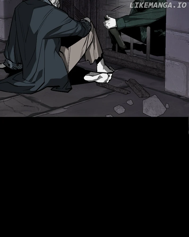 The main character hides his strength chapter 38 page 124