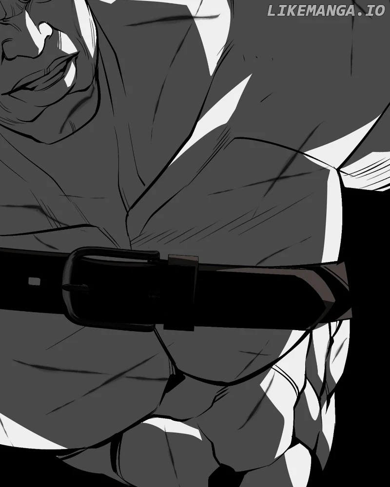 The main character hides his strength chapter 40 page 112