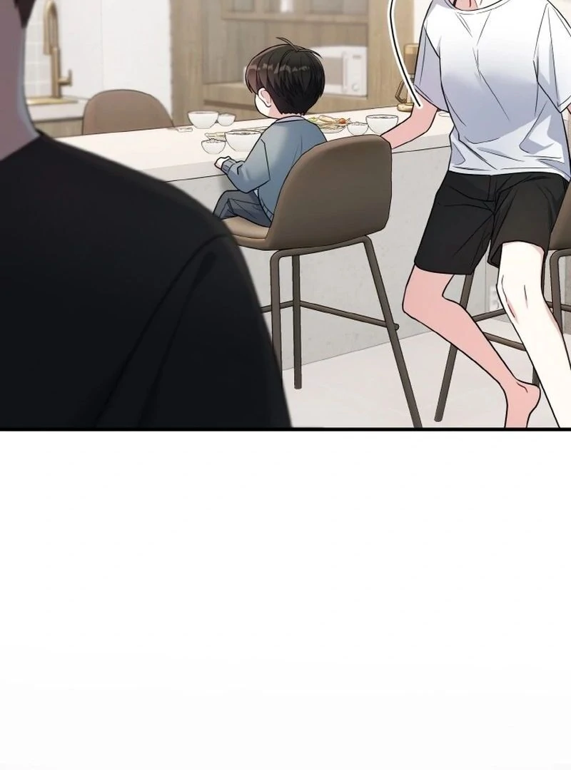 Irreplaceable Kiss Scene chapter 7 page 25