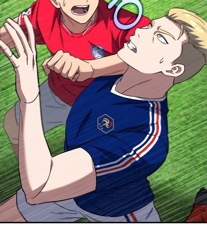 The genius midfielder’s passes are special chapter 17 page 103