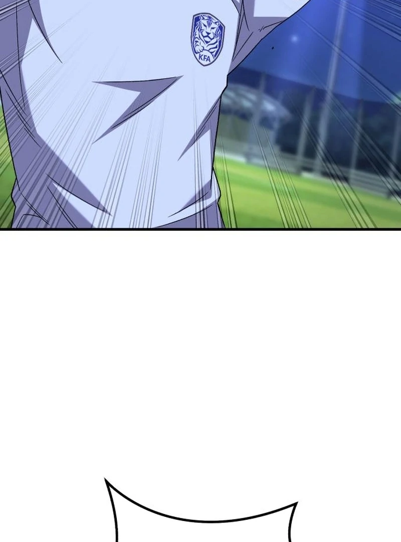 The genius midfielder’s passes are special chapter 28 page 78