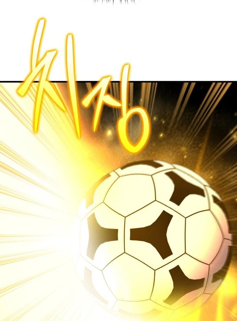 The genius midfielder’s passes are special chapter 29 page 163